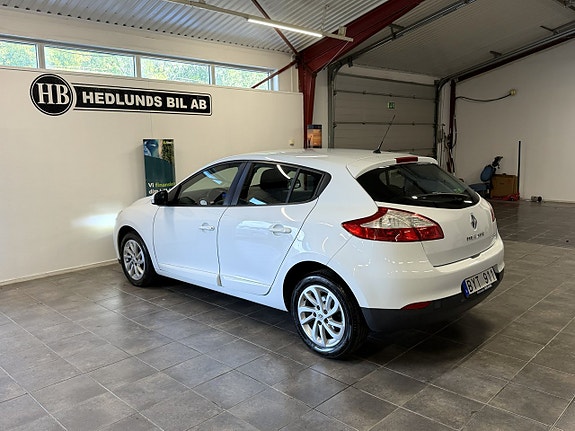 Renault Megane 11 of 17