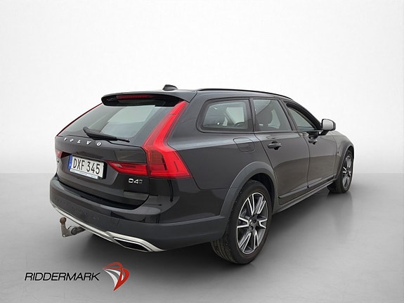 Volvo V90 Cross Country 8 of 30