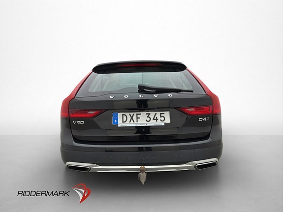 Volvo V90 Cross Country 6 of 30