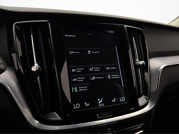 Volvo V60 24 of 30