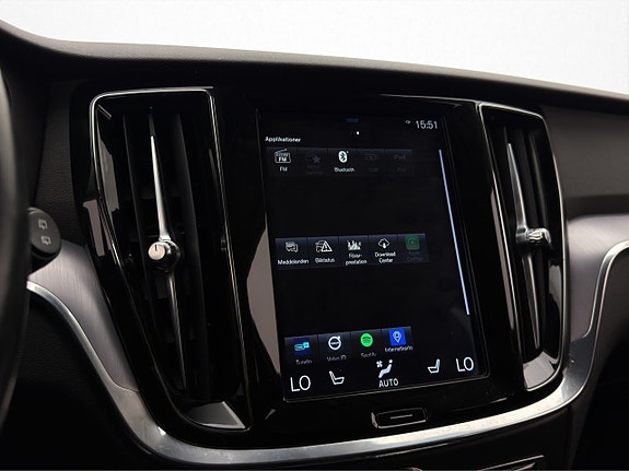 Volvo V60 20 of 30