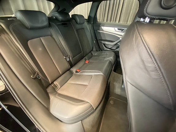 Audi A6 9 of 30