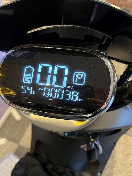 YADEA M6L EL moped  Som Ny! 6 of 8