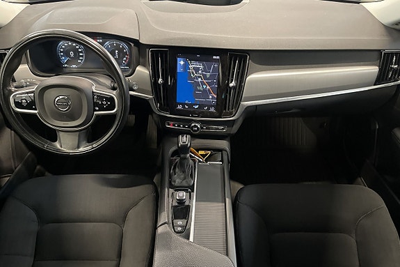 Volvo V90 10 of 12