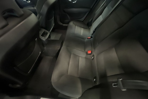 Volvo V90 9 of 12