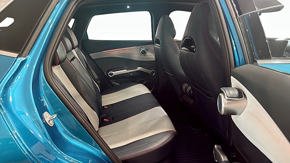 BYD Atto 3 5 of 13