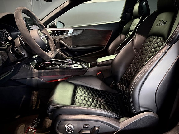 Audi A5 7 of 16