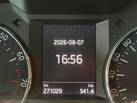 Skoda Octavia 16 of 26