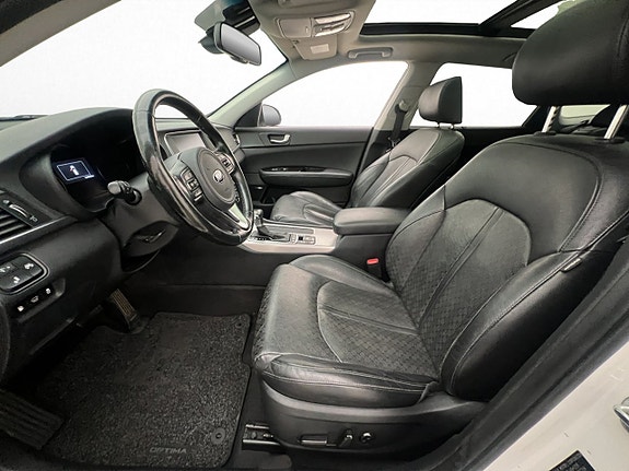 Kia Optima 13 of 30