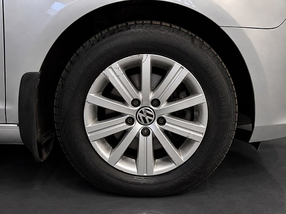 Volkswagen Golf VI 5 of 16