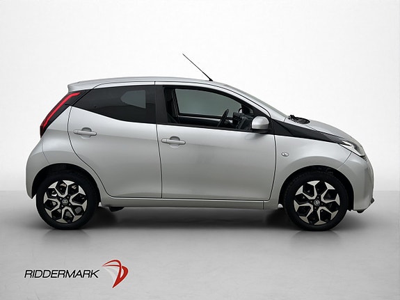 Toyota Aygo 9 of 30