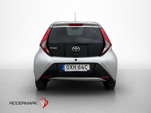 Toyota Aygo 7 of 30