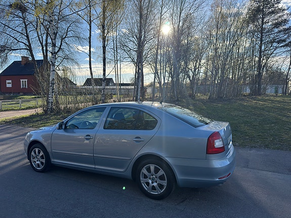 Skoda Octavia 5 of 12