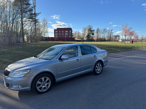 Skoda Octavia 3 of 12