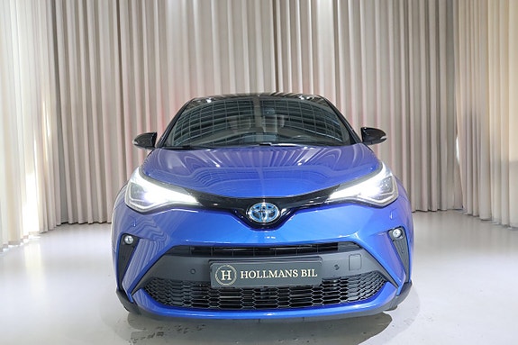 Toyota C-HR 7 of 30