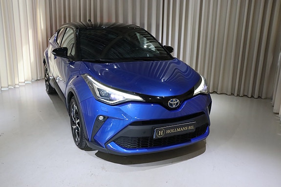 Toyota C-HR 30 of 30