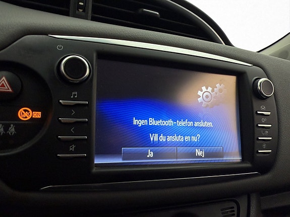 Toyota Yaris 18 of 26