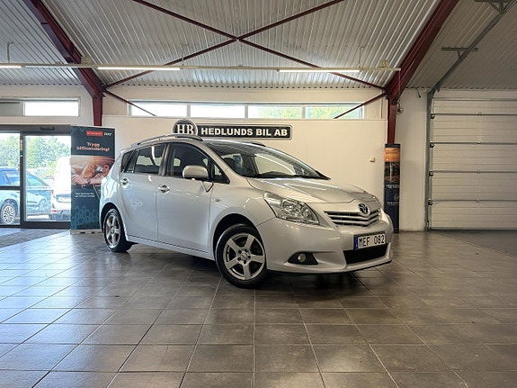 Toyota Verso 2 of 20