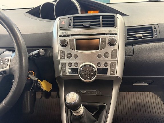 Toyota Verso 19 of 20