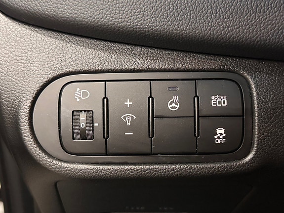 Kia Carens 24 of 25