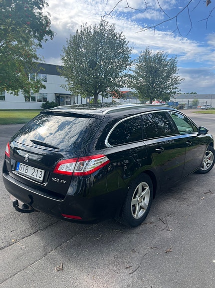 Peugeot 508 2 of 9