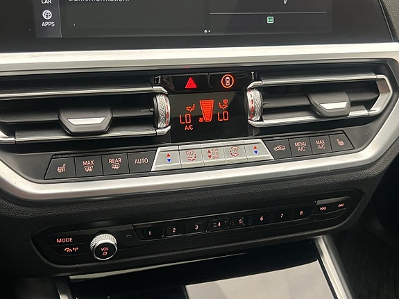 BMW M340d 28 of 30