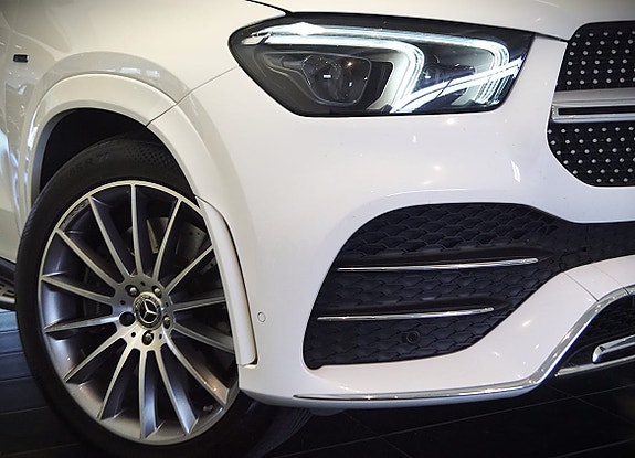 Mercedes-Benz GLE350 de 2 of 25