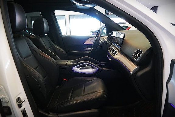 Mercedes-Benz GLE350 de 21 of 25