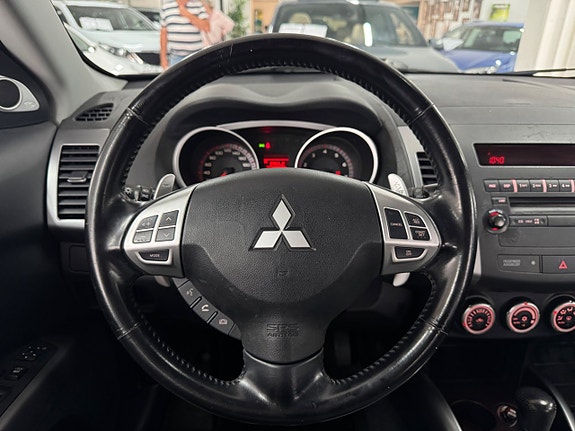 Mitsubishi Outlander 8 of 22