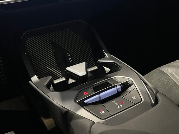 BMW iX3 19 of 26