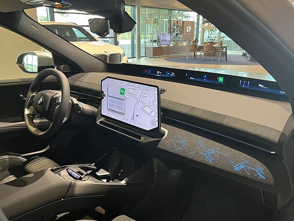 BMW iX3 22 of 26
