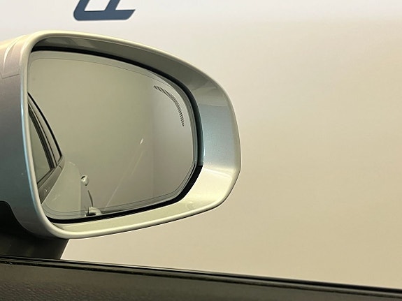 Volvo V90 Cross Country 16 of 18