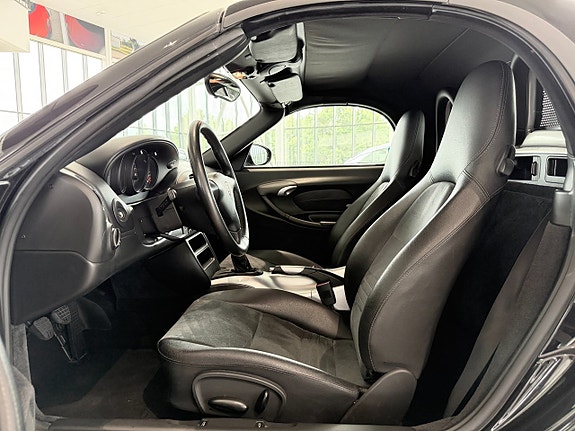 Porsche Boxster 8 of 12