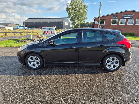 Ford Focus 5 of 11