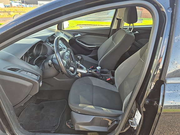 Ford Focus 6 of 11