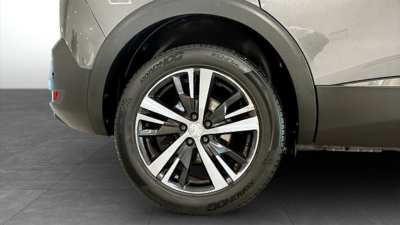 Peugeot 5008 9 of 11