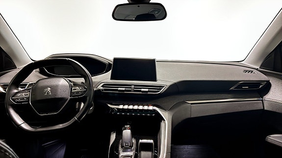 Peugeot 5008 4 of 11