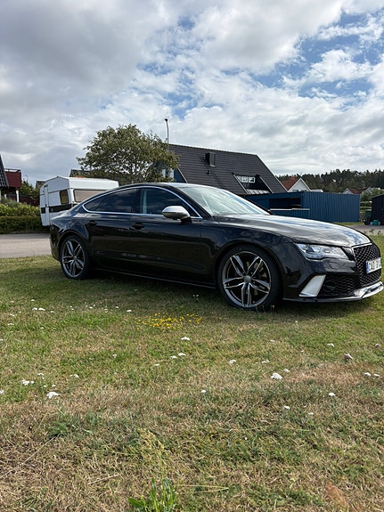 Audi A7 2 of 7