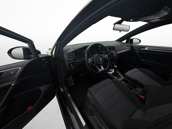 Volkswagen Golf I 11 of 28