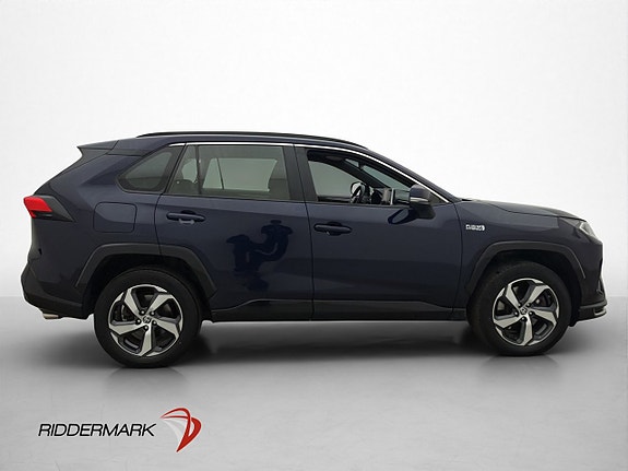 Toyota RAV4 9 of 30