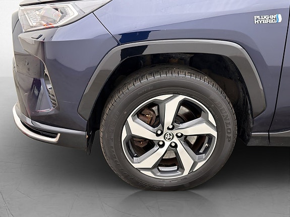 Toyota RAV4 27 of 30