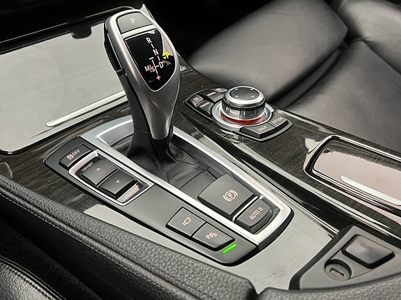 BMW 535i 25 of 30