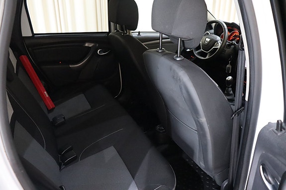 Dacia Duster 13 of 26