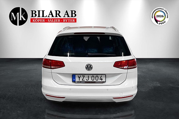 Volkswagen Passat 4 of 11