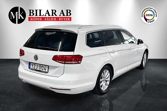 Volkswagen Passat 5 of 11