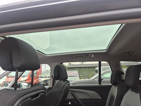 Citroen Grand C4 Picasso 8 of 11