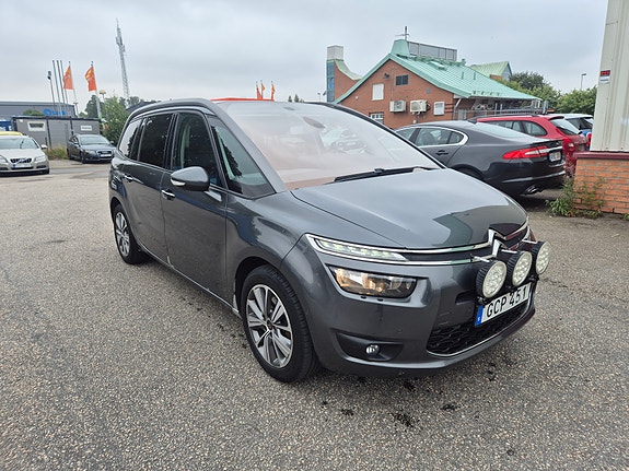 Citroen Grand C4 Picasso 2 of 11