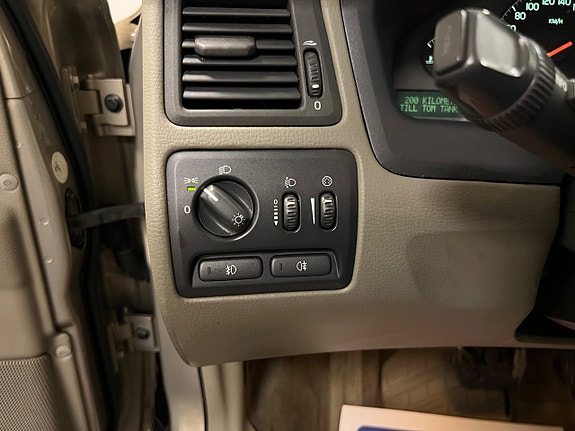 Volvo XC70 18 of 21