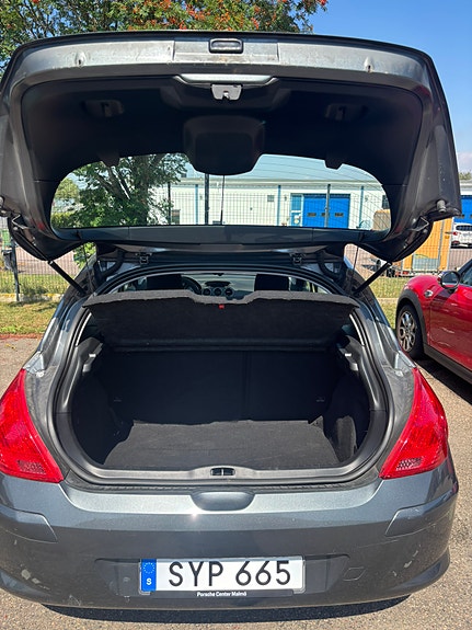 Peugeot 308 6 of 13