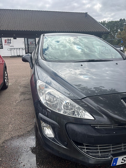 Peugeot 308 12 of 13
